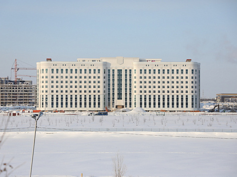 Административное здание исполнительных органов государственной власти ЯНАО